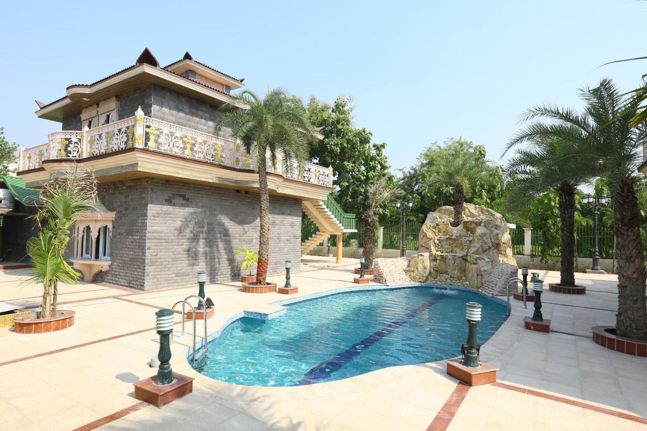 Отель Mann The Palm Retreat Лакхнау Экстерьер фото