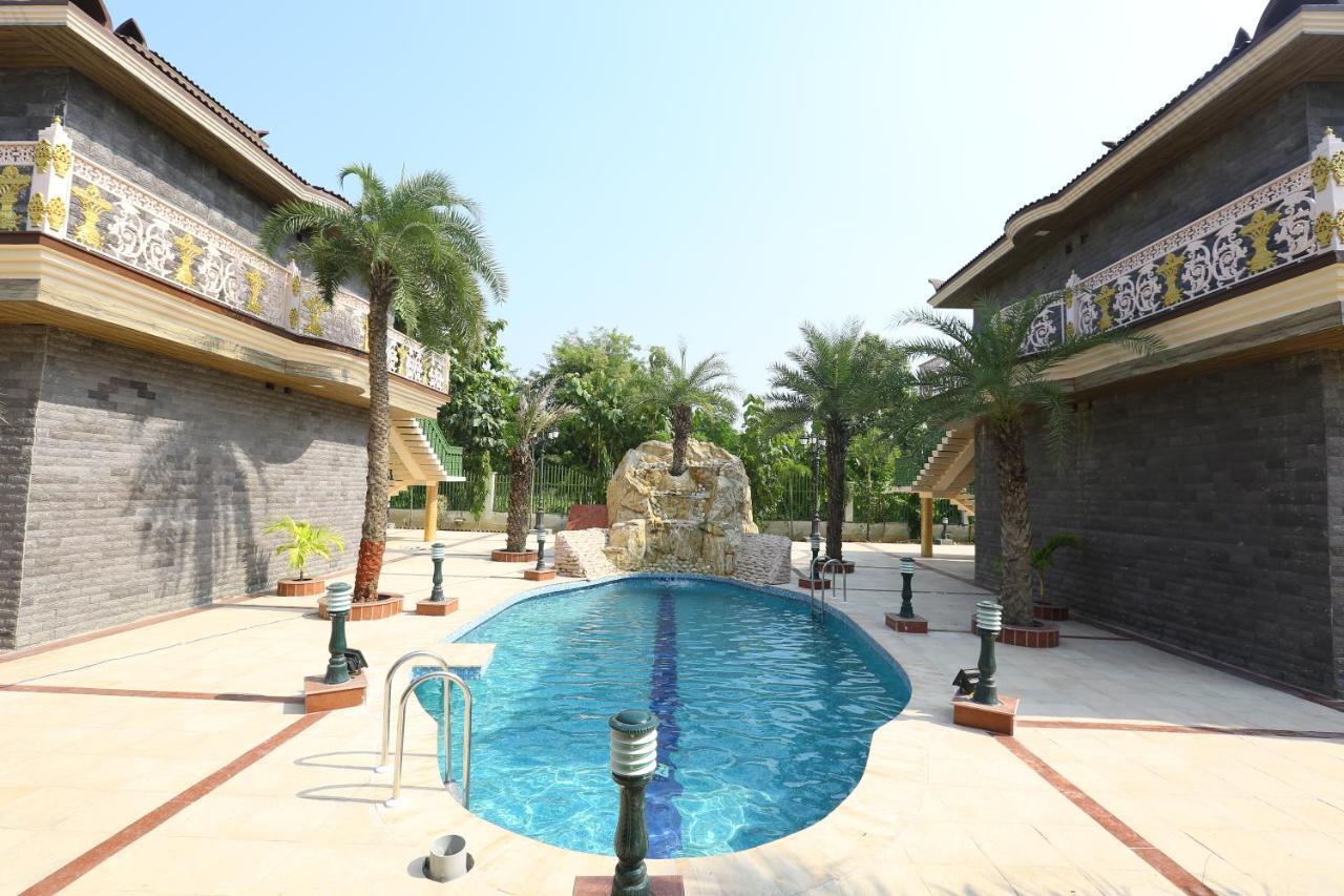 Отель Mann The Palm Retreat Лакхнау Экстерьер фото