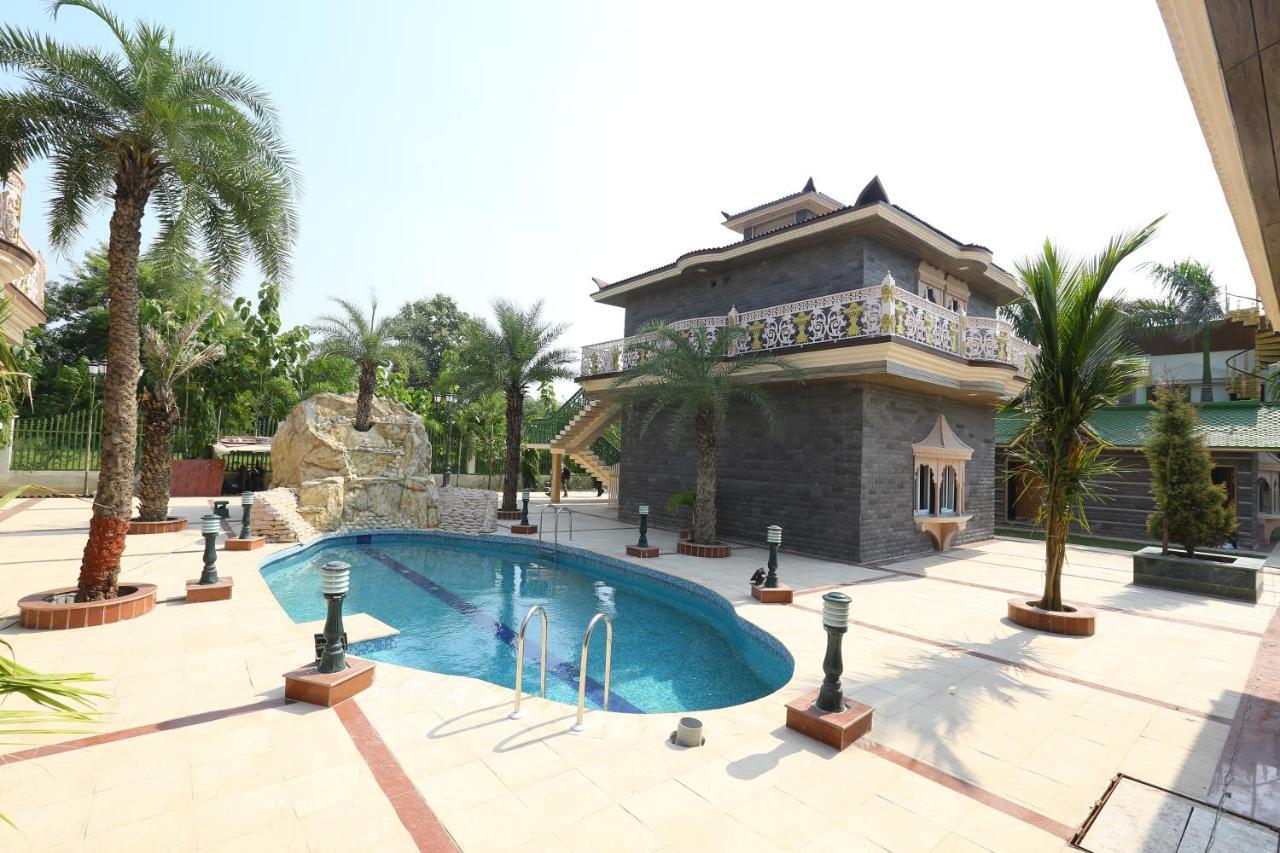 Отель Mann The Palm Retreat Лакхнау Экстерьер фото